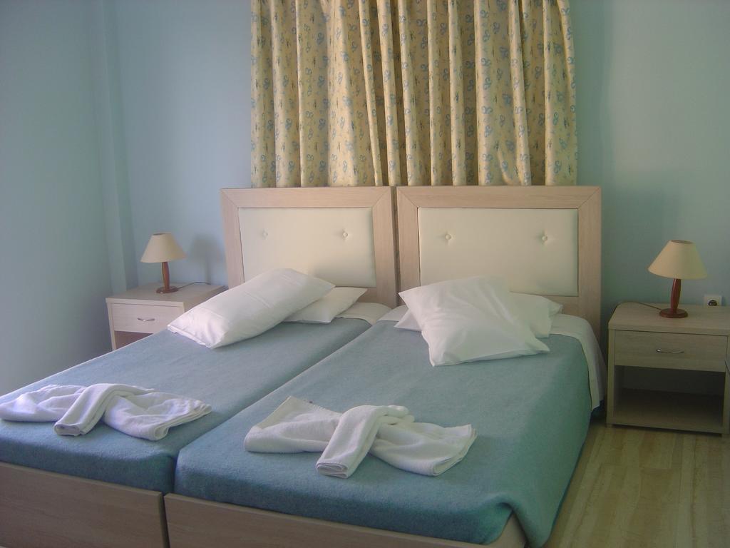 Roda Pearl Resort Buitenkant foto